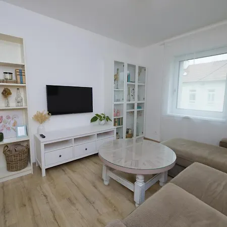 Apartment - Folk District *